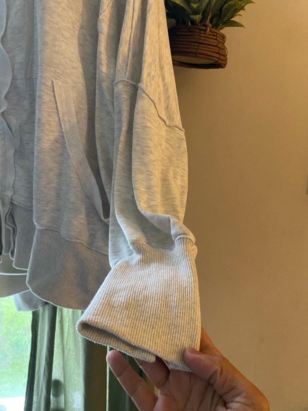 Bucket List light Gray oversized Ruffle Zip Hoodie with Drawstrings! Medium! - Picture 6 of 14